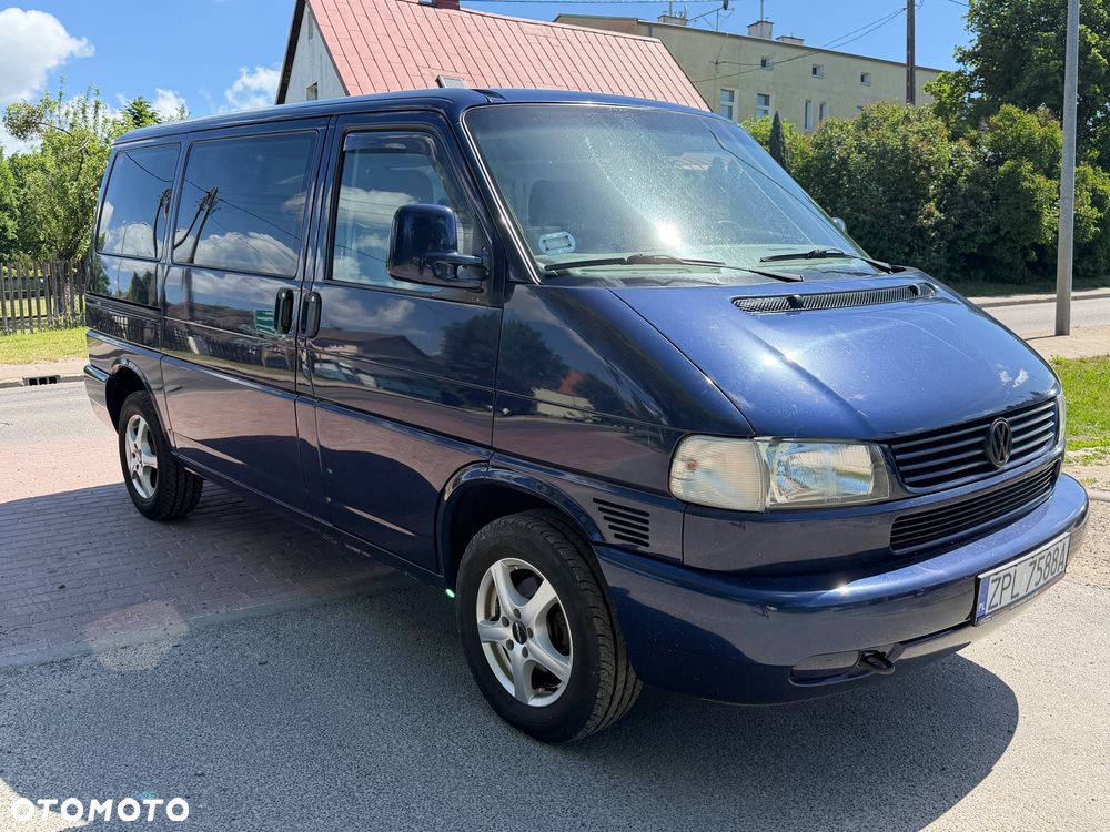 Volkswagen Caravelle - 6