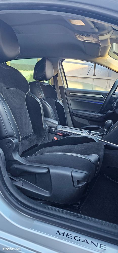Renault Mégane 1.5 dCi GT Line EDC - 9