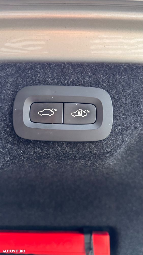 Volvo S90 D4 Geartronic Inscription - 33