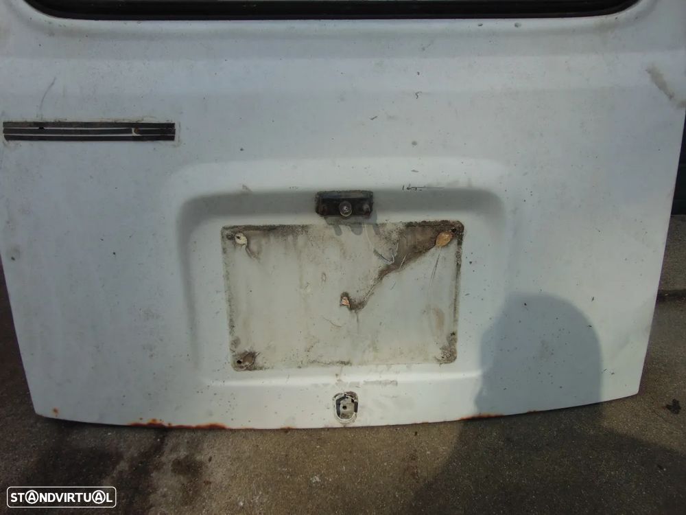 Renault 4L tampa mala - 4