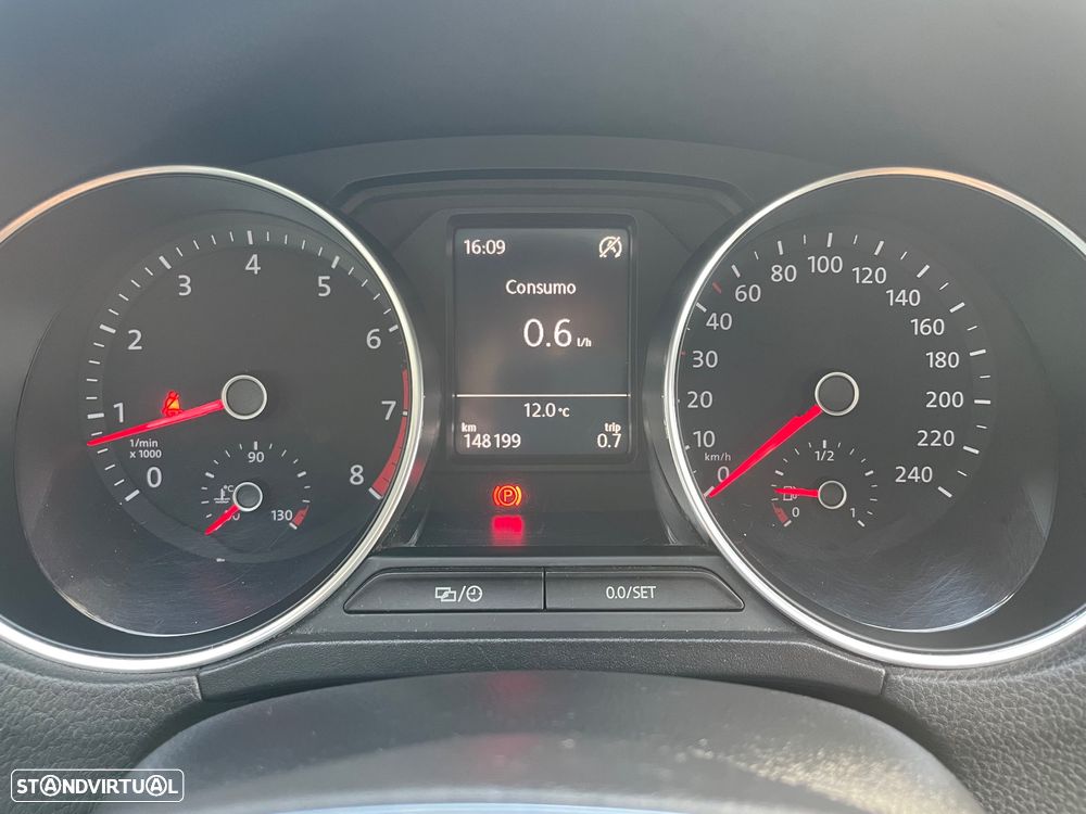 VW Polo 1.2 TSI (Blue Motion ) Highline - 9