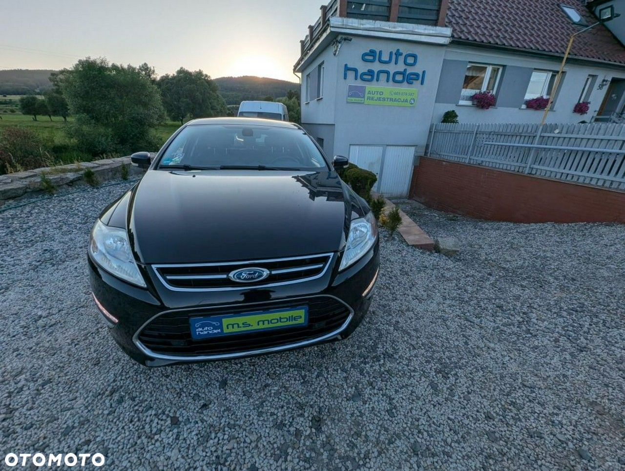 Ford Mondeo - 12