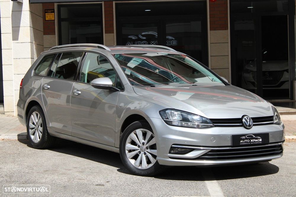 VW Golf Variant 1.6 TDi Highline - 8