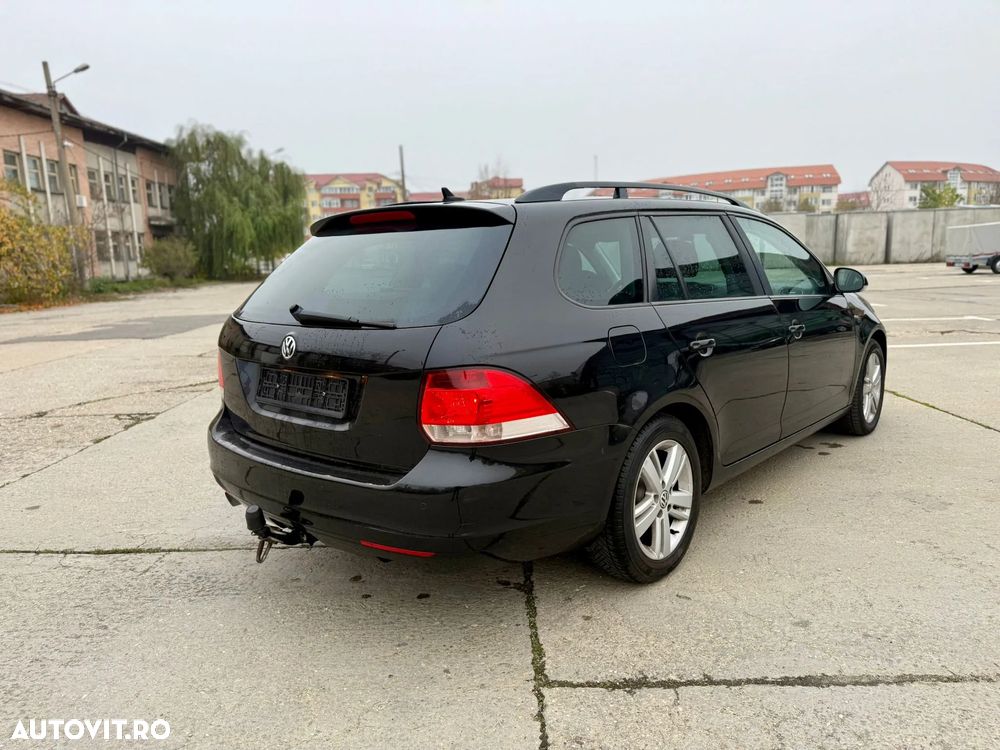 Volkswagen Golf 1.6 TDI DPF BlueMotion Technology MATCH - 7