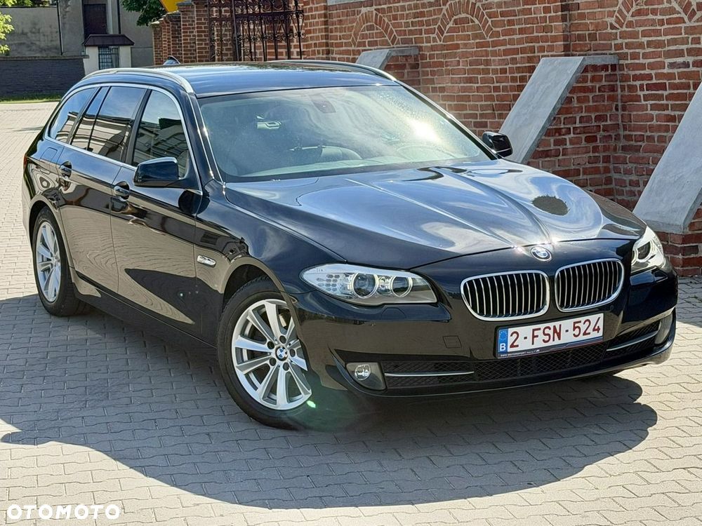 BMW Seria 5 520d Luxury Line - 4