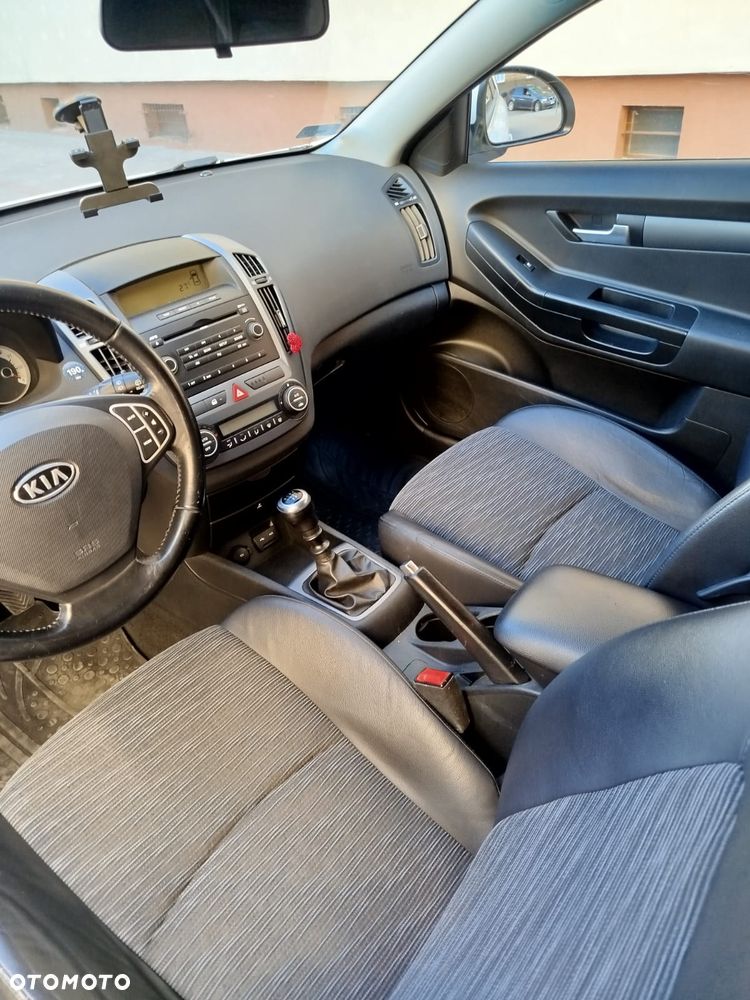 Kia Ceed 1.6 CVVT EX - 10