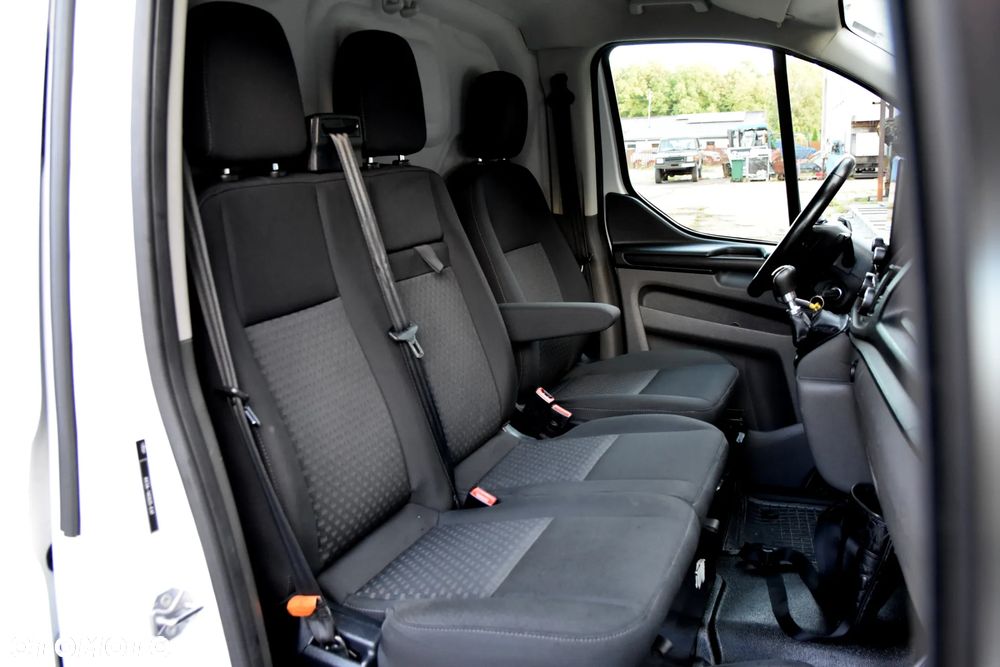Ford Transit Custom - 16