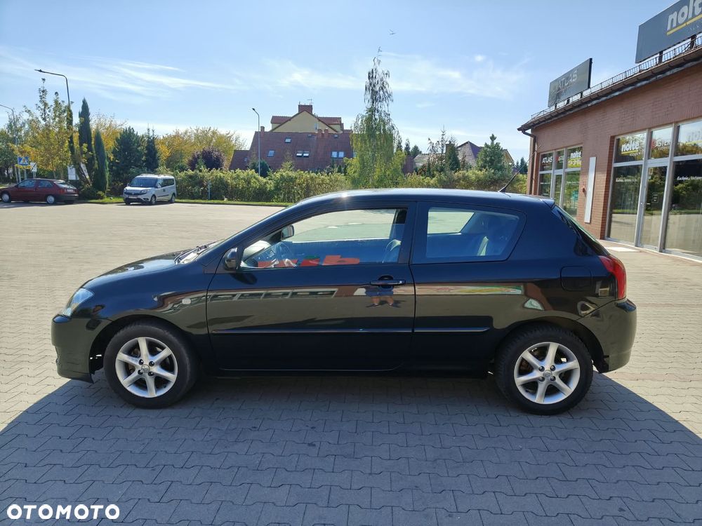 Toyota Corolla - 3