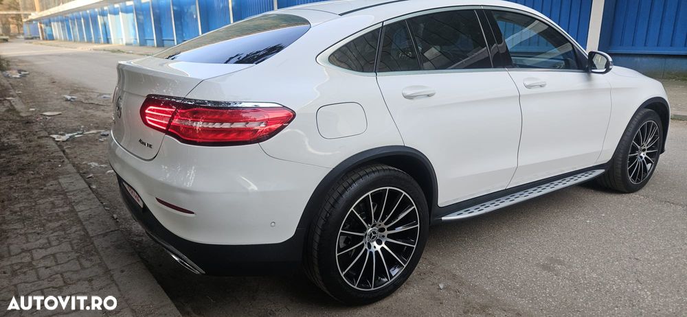 Mercedes-Benz GLC 250 d 4MATIC 9G-TRONIC AMG Line - 21