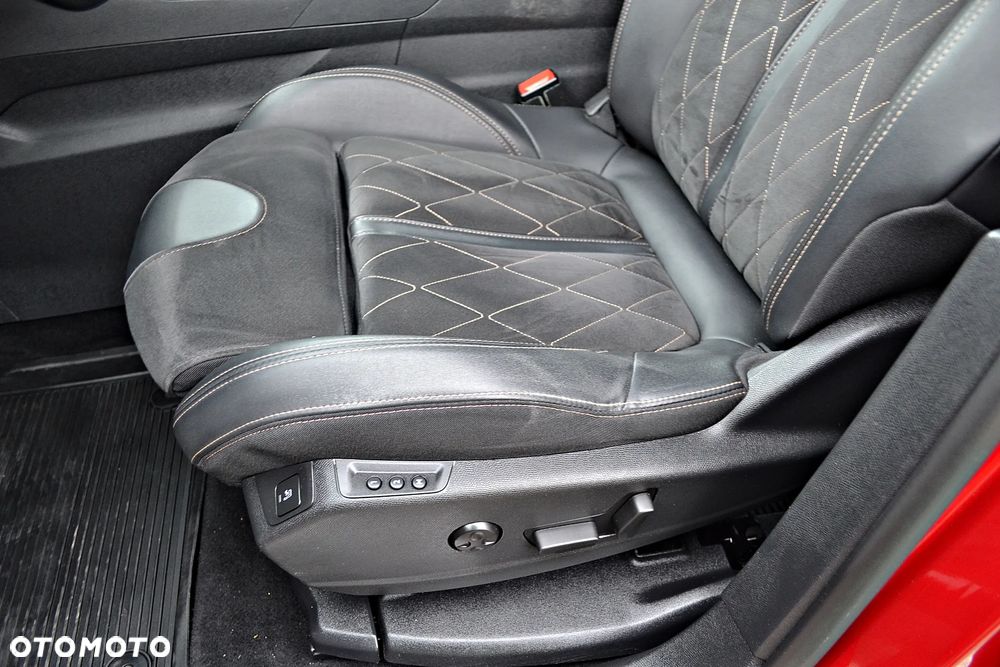 Peugeot 3008 BlueHDi 180 Stop & Start EAT8 GT - 26