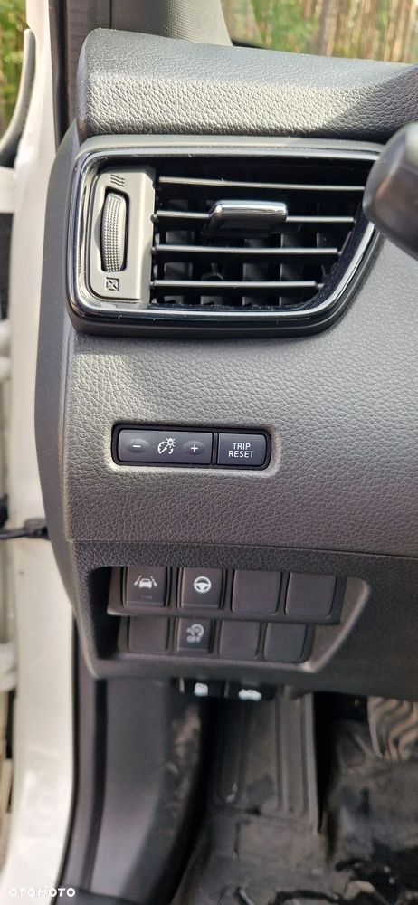 Nissan Qashqai 1.3 DIG-T N-Tec - 12