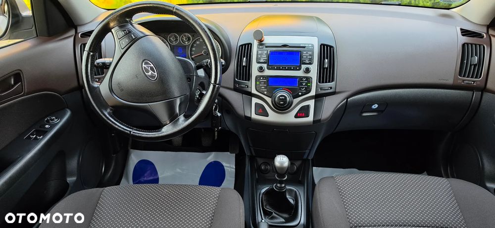 Hyundai i30 - 24