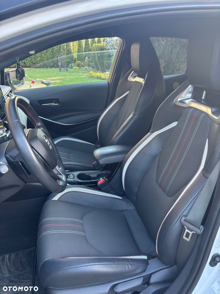 Toyota Corolla 2.0 Hybrid GR Sport - 21