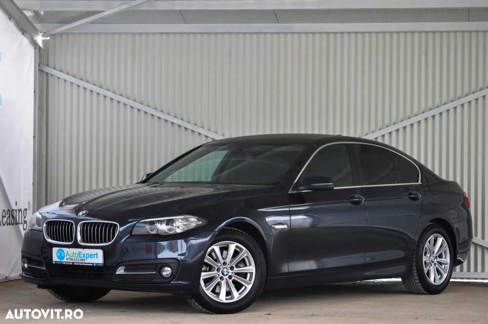 BMW Seria 5 520d Aut. Sport Line - 27