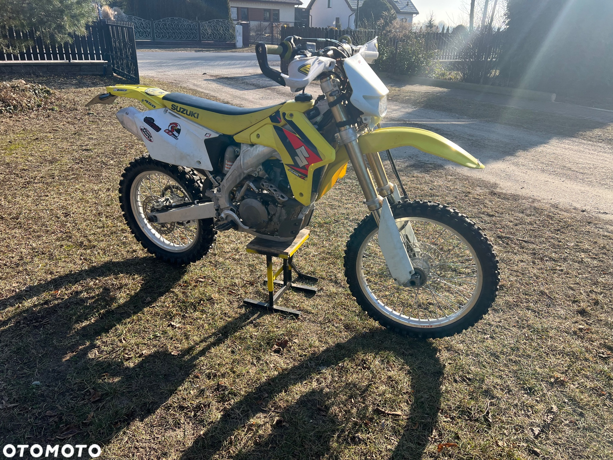 Suzuki RM-Z - 3