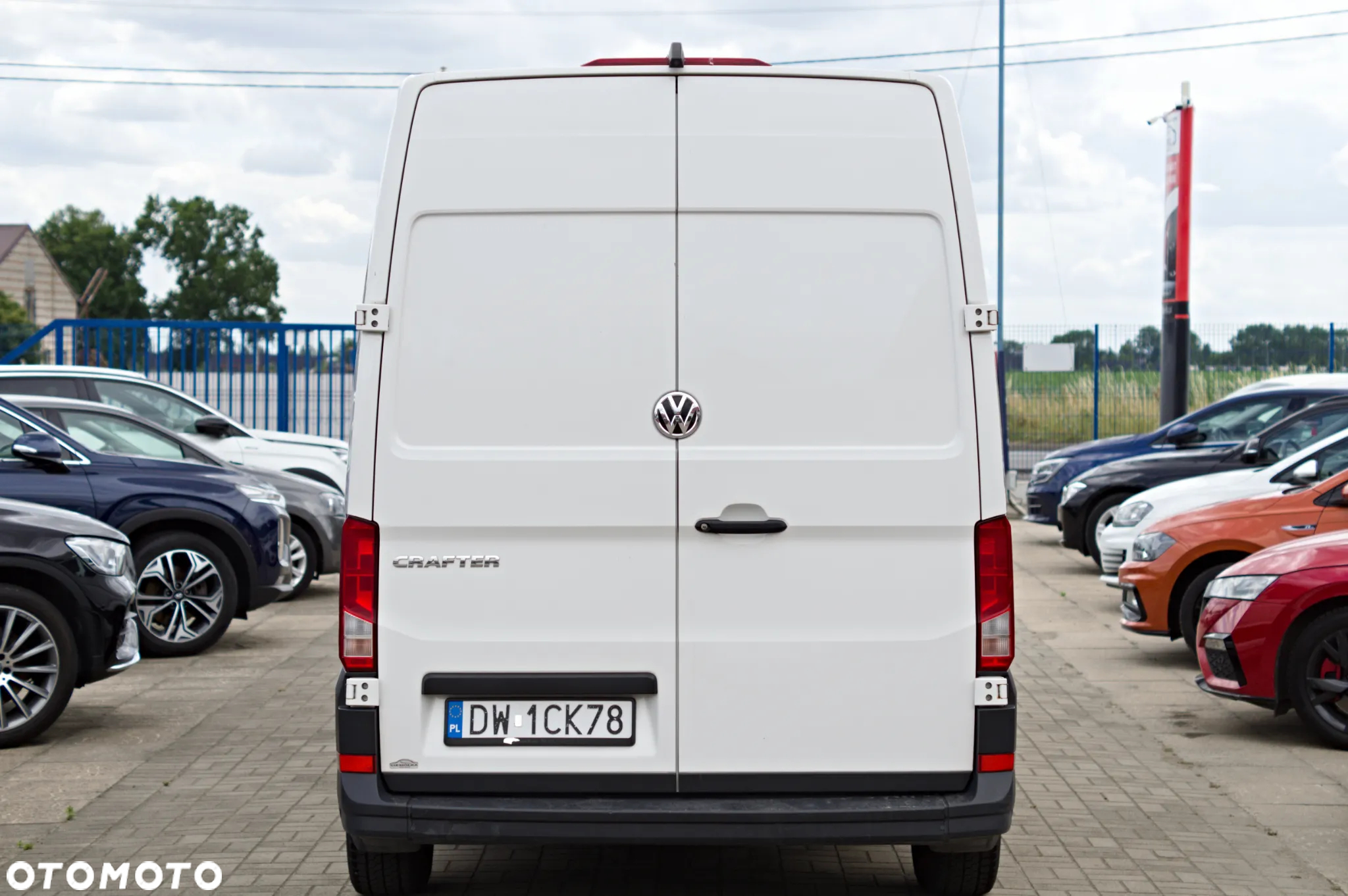 Volkswagen Crafter brygadówka 6 osób, ładowność 1177kg, Krajowy - 5