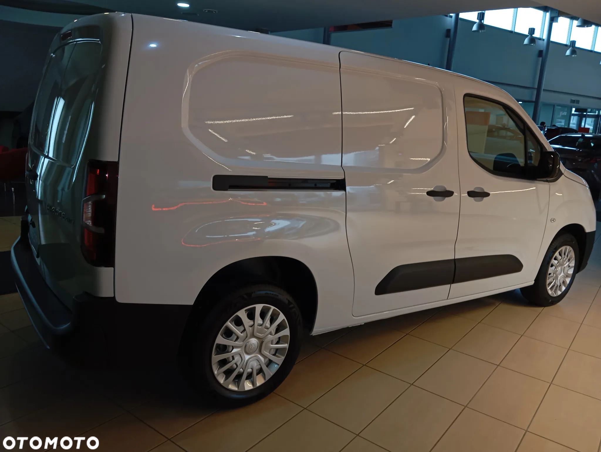 Toyota PROACE CITY L2 - 8