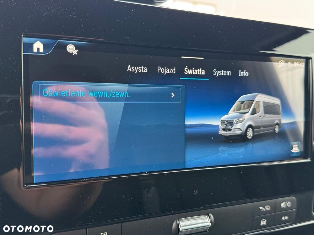 Mercedes-Benz Sprinter Furgon 317 cdi L3H2 - 24