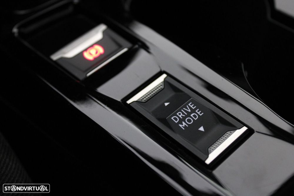 Peugeot e-2008 50 kWh Allure Pack - 27