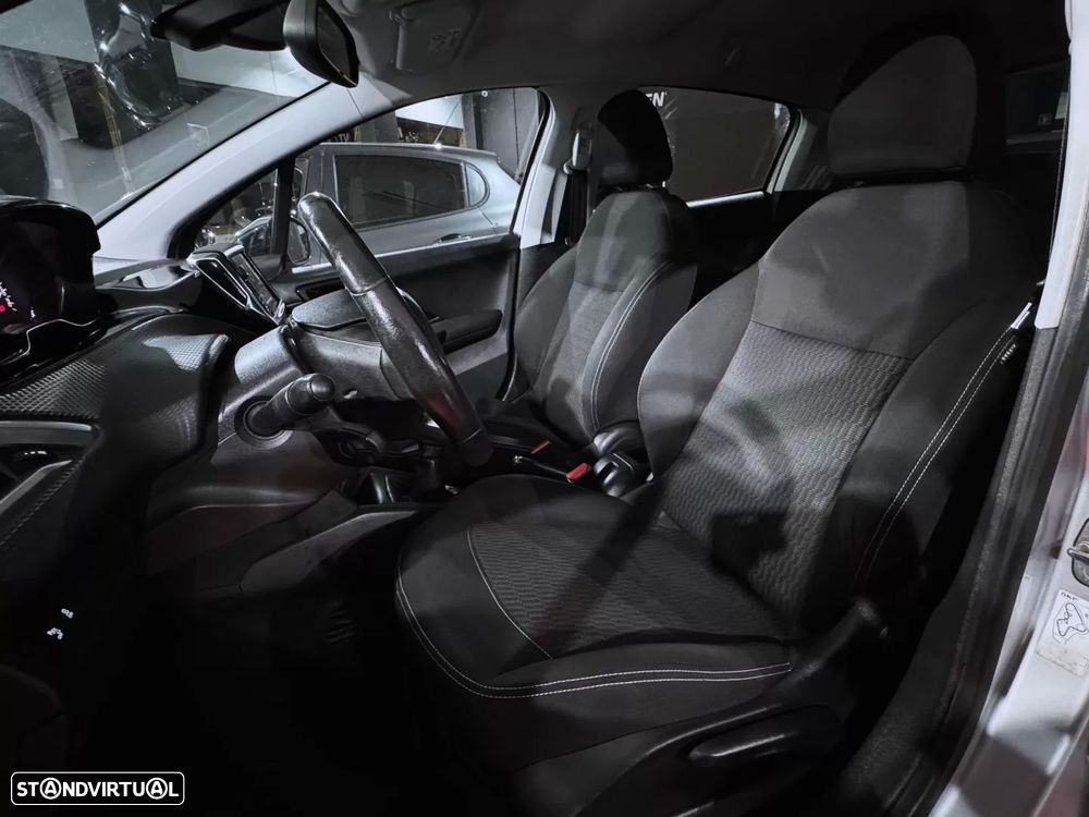 Peugeot 208 1.6 BlueHDi Style - 8