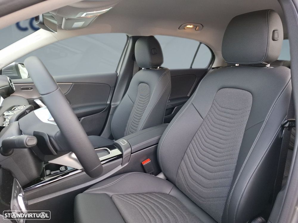 Mercedes-Benz A 250 e - 11