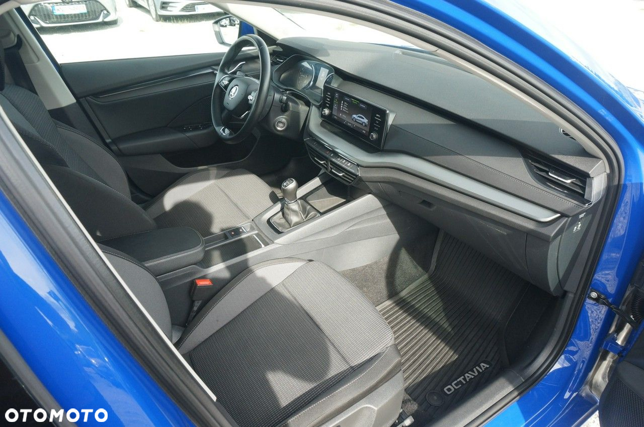 Skoda Octavia 2.0 TDI Ambition - 21