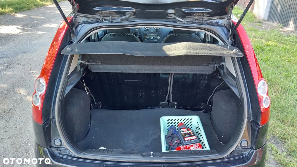 Ford Fiesta 1.3 Black Magic - 7