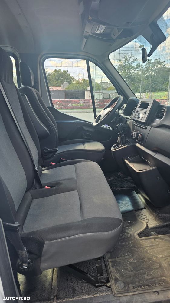 Renault Master 2.3 Blue 130 TT Sasiu CD 3,5t L4 RWD RJ - 6