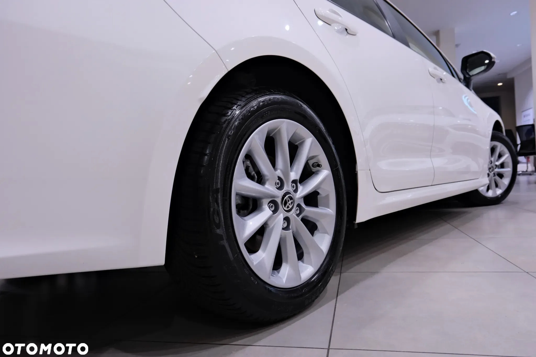 Toyota Corolla 1.5 Active - 13