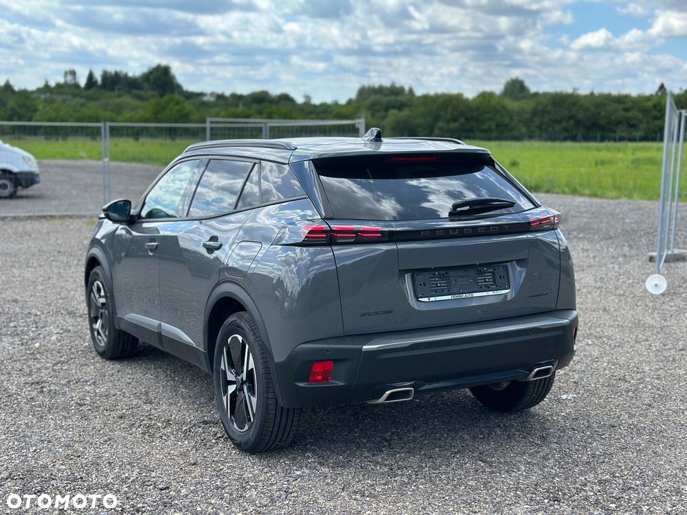 Peugeot 2008 - 11