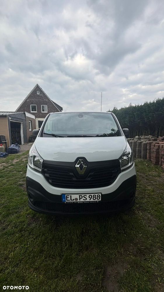 Renault Trafic - 11