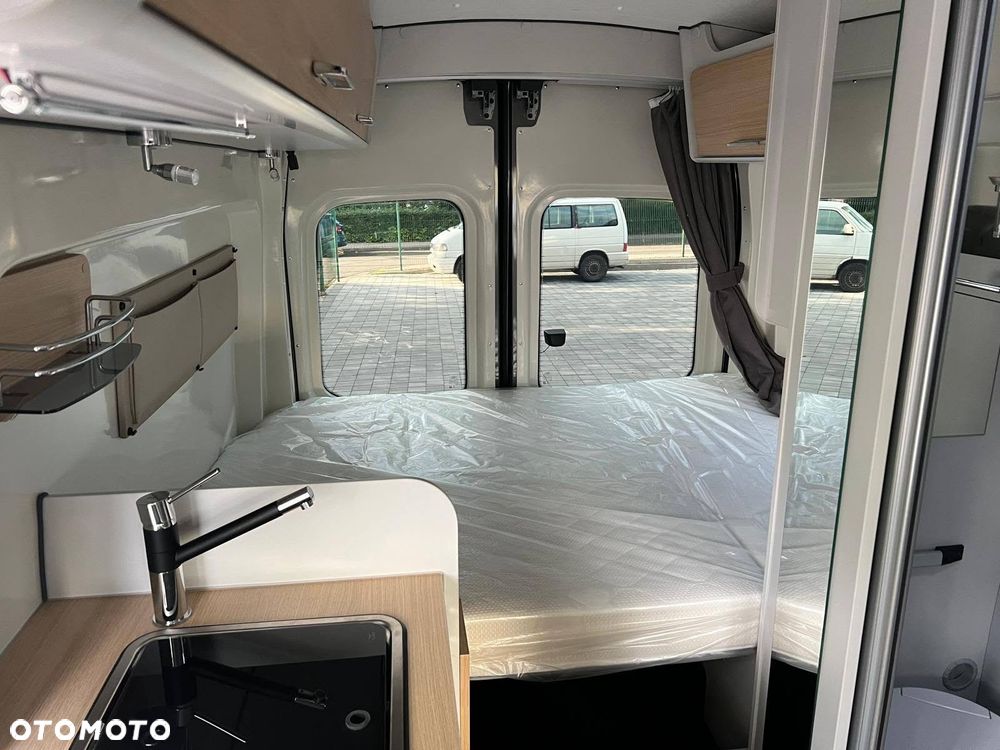 Ford Transit - 11