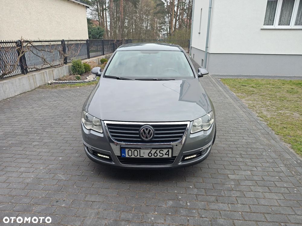 Volkswagen Passat 2.0 TDI DPF Sportline - 6