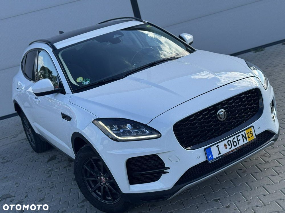 Jaguar E-Pace - 3