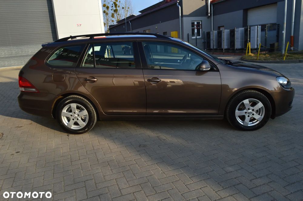 Volkswagen Golf 1.6 TDI DPF BlueMotion Technology Comfortline - 10
