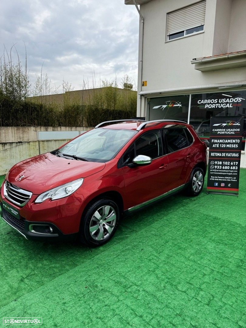 Peugeot 2008 1.2 PureTech Allure - 2