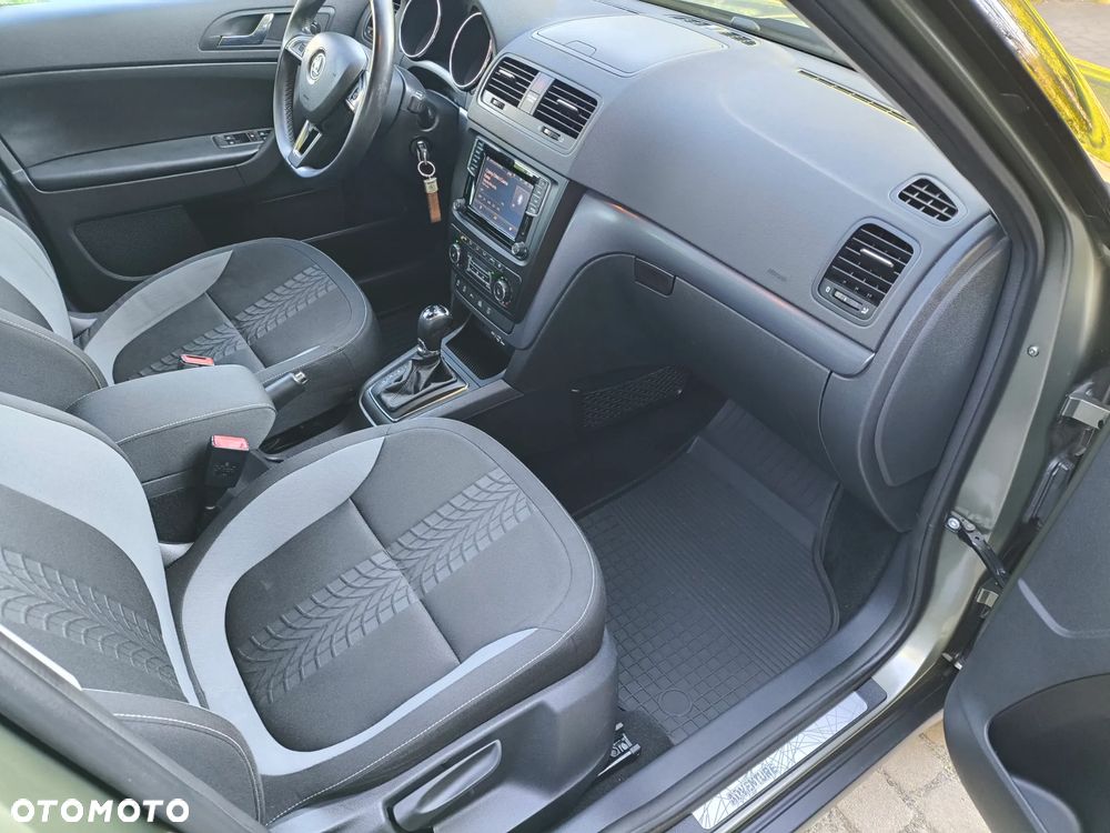 Skoda Yeti Tour Out 2.0 TDI SCR 4x4 DSG - 16