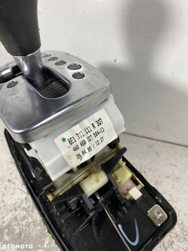 lewarek dźwignia zmiany biegów 8e1713111r audi a4 b7 04-08 euro - 2