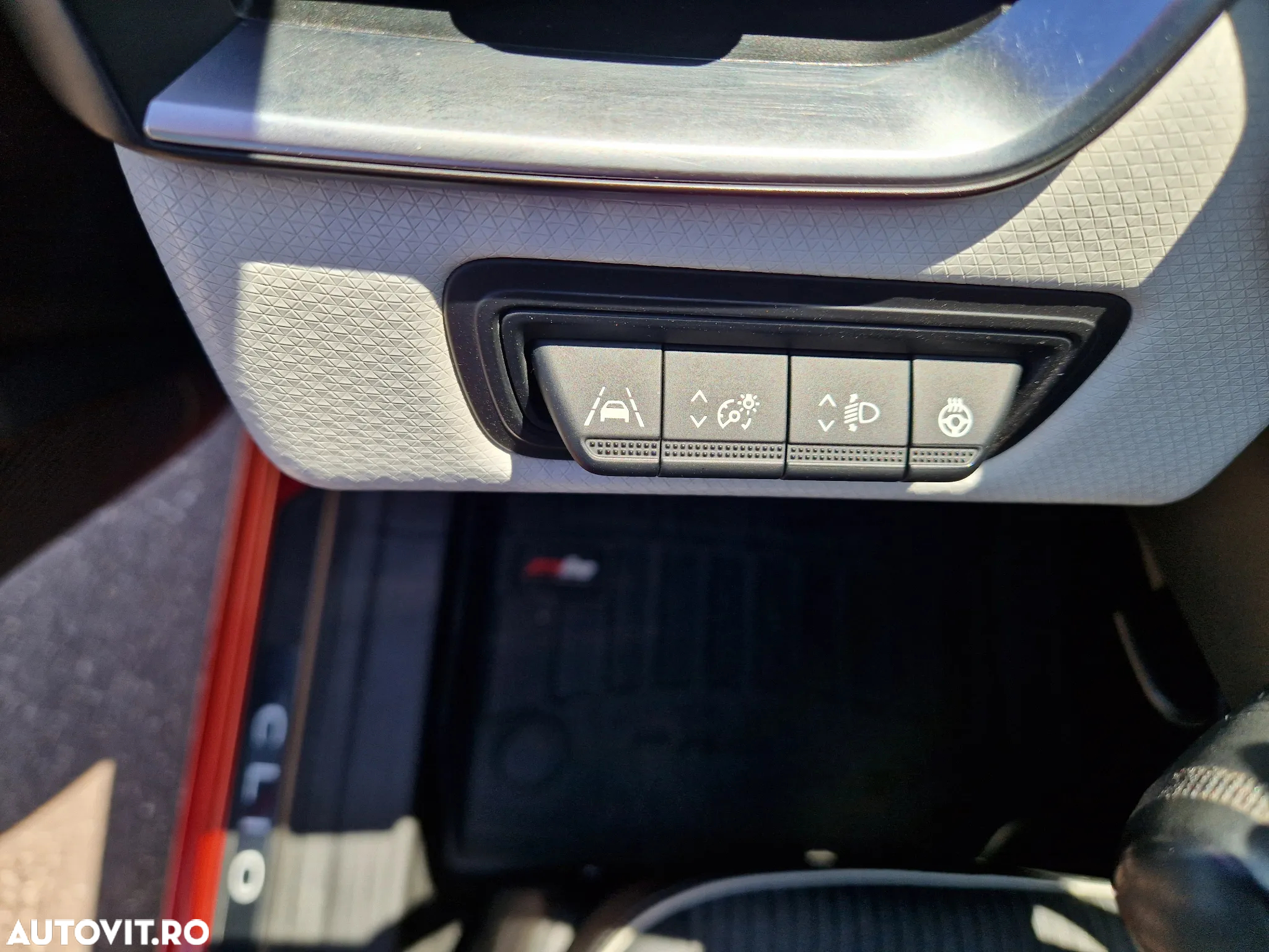 Renault Clio - 16