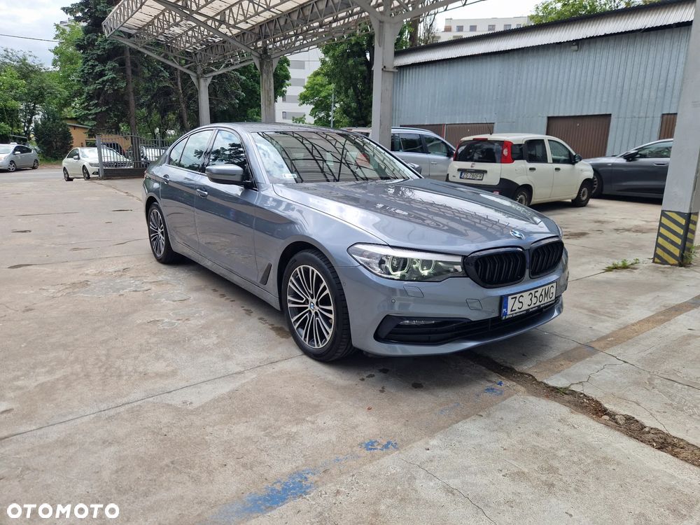 BMW Seria 5 520d xDrive MHEV Sport Line sport - 31