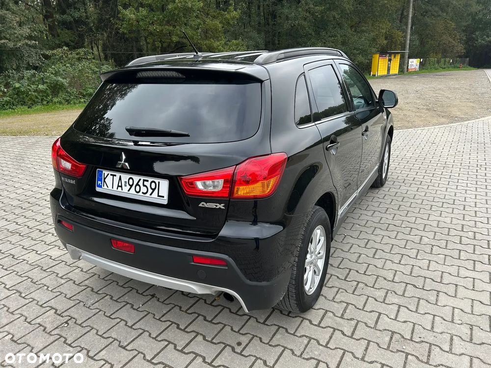 Mitsubishi ASX - 2