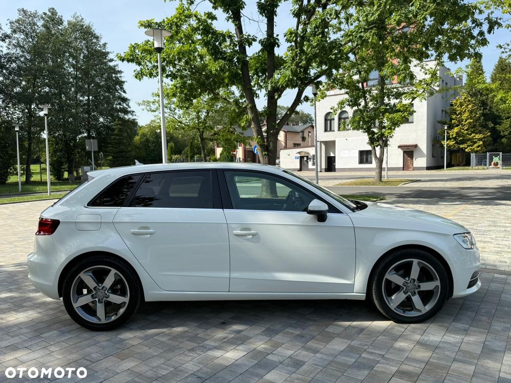 Audi A3 Sportback 2.0 TDI S tronic Attraction - 10