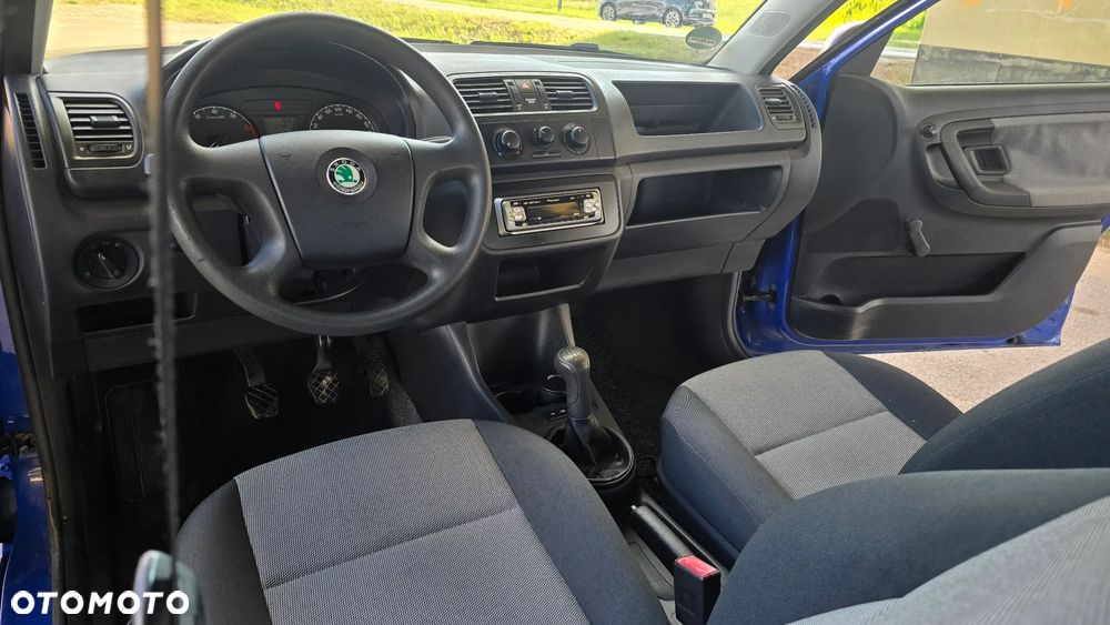Skoda Fabia 1.4 16V Active - 30