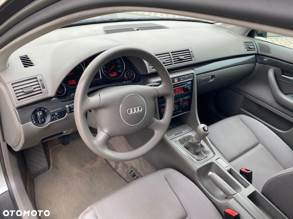 Audi A4 - 28