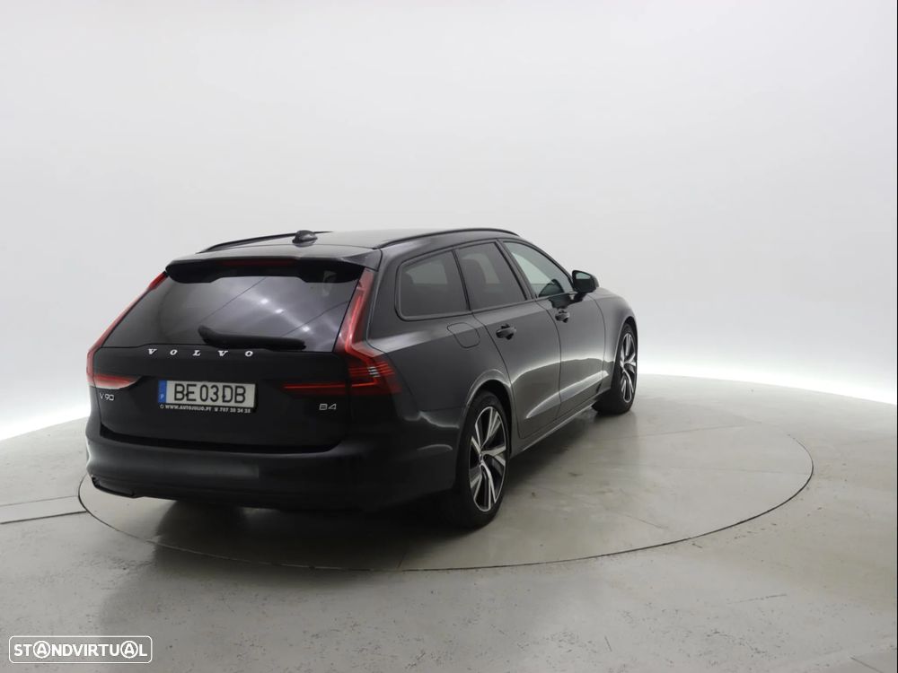 Volvo V90 2.0 B4 Plus Dark - 6
