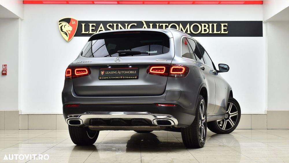 Mercedes-Benz GLC 300 e 4Matic 9G-TRONIC - 4