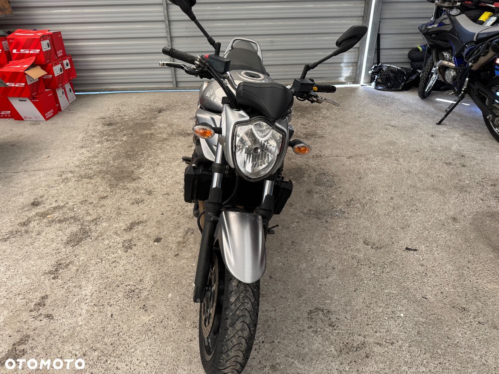 Suzuki Bandit - 2