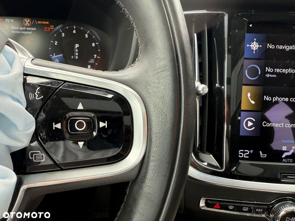 Volvo S60 T5 Momentum Pro - 21