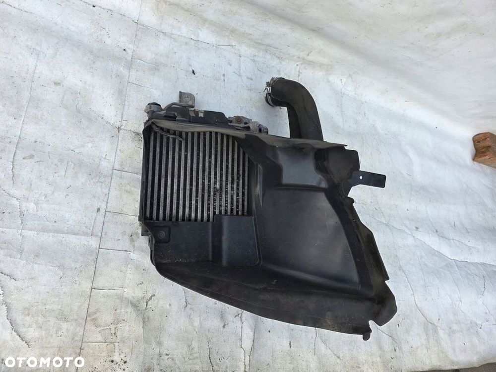 Peugeot 308 2 II T9 2.0 HDI intercooler chlodnica powietrza łapacz weze - 1