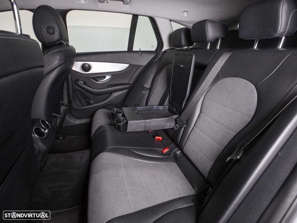 Mercedes-Benz C 200 - 8